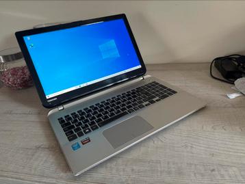 Laptop toshiba i7 beschikbaar voor biedingen