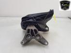 MOTORSTEUN Peugeot 3008 II (M4 / MC / MJ / MR), Gebruikt, Peugeot