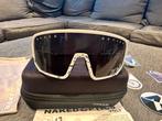 Naked Optics Volt, Autres marques, Enlèvement ou Envoi, Comme neuf, Lunettes de soleil