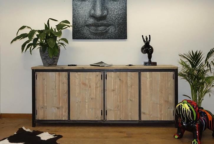 Moet weg: showroomuitverkoop dressoir, Huis en Inrichting, Kasten | Dressoirs, Nieuw, 150 tot 200 cm, 25 tot 50 cm, Met deur(en)