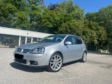 Vw Golf 1.4TSI Carplay toit ouvrant xénon garantie, Autos, 90 kW, Argent ou Gris, Achat, 1280 kg