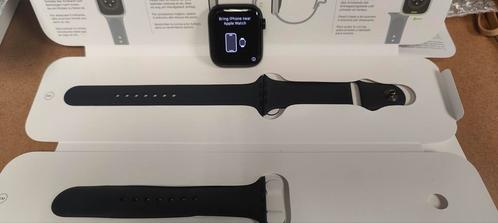 Apple watch 7 45mm 100% batterij, Bijoux, Sacs & Beauté, Montres connectées, Comme neuf, iOS, Bleu, Distance, Bandage calorique