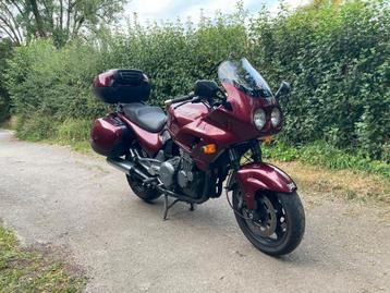 Triumph Sprint 900 executive beschikbaar voor biedingen