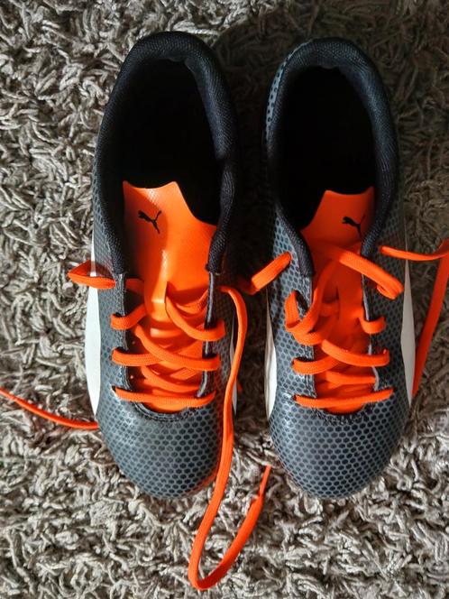 Puma Ultra 4.3 TT voetbal schoenen, Sport en Fitness, Voetbal, Zo goed als nieuw, Schoenen, Ophalen