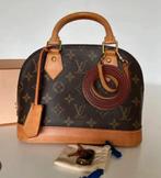Sac louis Vuitton alma bebe a vendre, Handtassen en Accessoires, Tassen | Damestassen, Ophalen