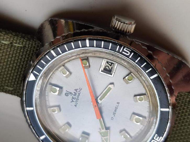 YEMA Onderwaterschets 3611, Handtassen en Accessoires, Horloges | Antiek, Polshorloge, Overige merken, Staal, 1960 of later, Met bandje