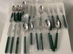 24 delig bestek. NIEUW. Villeroy & Boch Groen RVS/ Kuststof., Ophalen of Verzenden, Nieuw, Bestekset, Vaatwasserbestendig