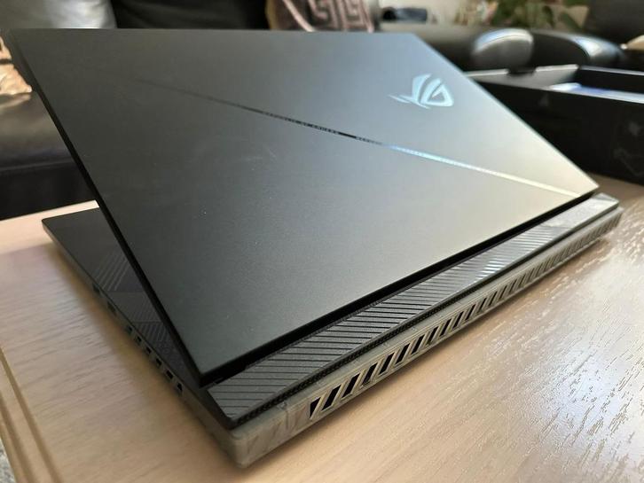 ASUS ROG Strix SCAR 18 (2024) RTX4090 I9 14900hx, Computers en Software, Windows Laptops, Zo goed als nieuw, 17 inch of meer, SSD