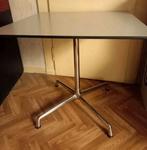 Belle table Charles Eames Vitra, Ophalen