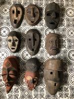Lot 9 masques anciens du Congo, Antiquités & Art, Enlèvement ou Envoi
