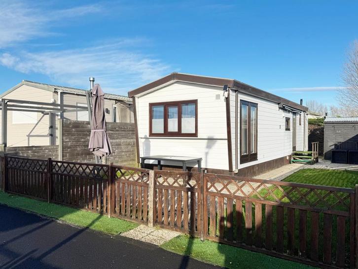 Nieuwpoort - Chalet met grond - Broker (REF 90342), Immo, Maisons à vendre, Province de Flandre-Occidentale, Jusqu'à 200 m², Maison individuelle