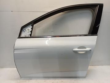 PORTIER LINKS VOOR Renault Megane IV Estate (RFBK), Gebruikt, Links, Renault, Deur