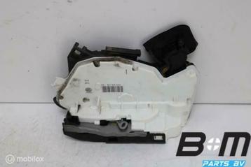 Portierslot linksachter VW Golf 7 GTI 5K4839015Q beschikbaar voor biedingen