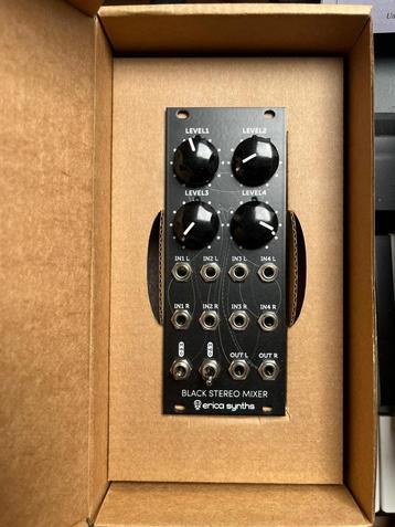 Erica Synths Black Stereo Mixer v3 beschikbaar voor biedingen