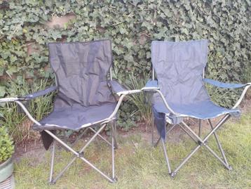2 opvouwbare campingstoeltjes beschikbaar voor biedingen