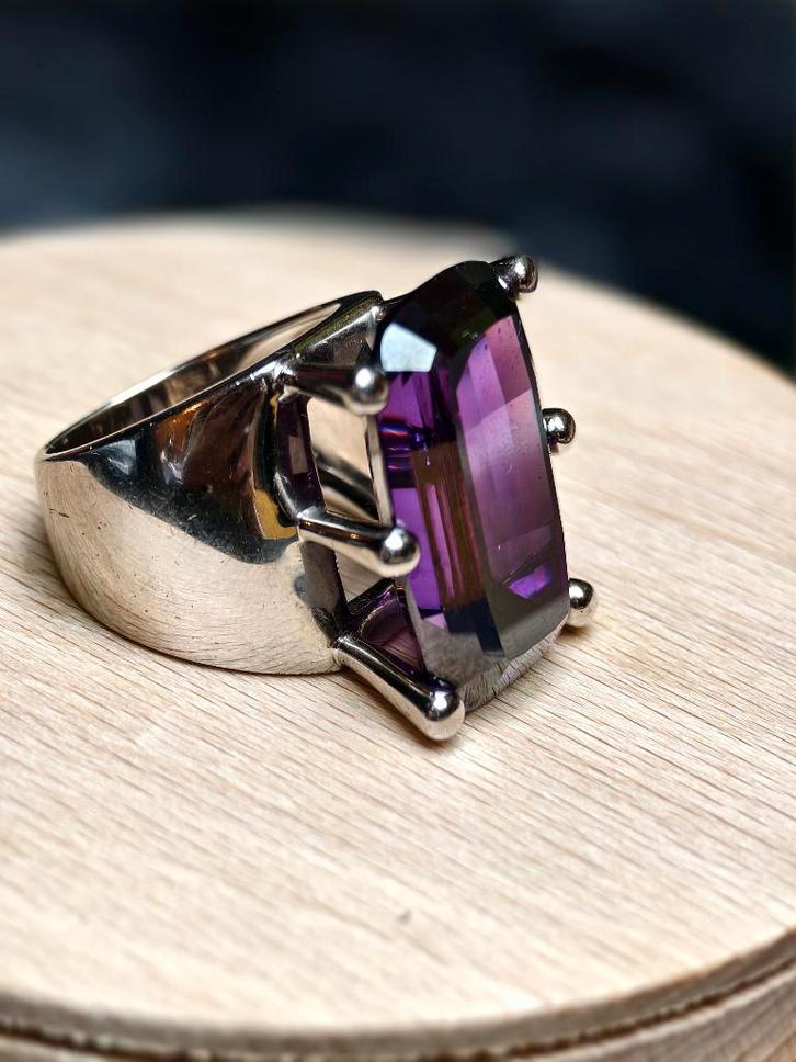 Vintage ring met de handtekening van Daniel Swarovski Paris, Handtassen en Accessoires, Ringen, Zo goed als nieuw, Dame, 18 tot 19