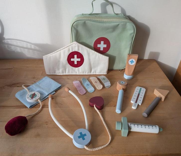 Dokterstas Little Dutch, Enfants & Bébés, Jouets | Jouets en bois, Enlèvement