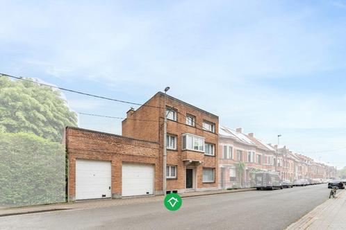 RUIME WONING MET 7 SLAAPKAMERS EN LOODS (320M²) IN ROESELARE, Immo, Huizen en Appartementen te koop, Provincie West-Vlaanderen