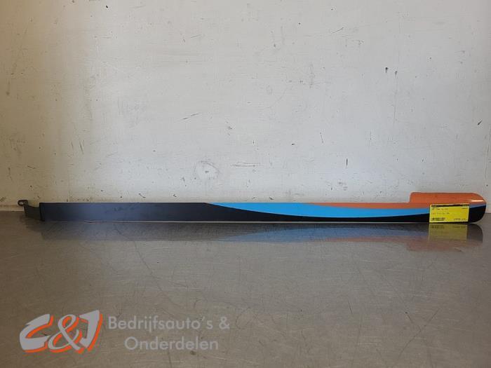 Sierstrip van een Opel Vivaro, Auto-onderdelen, Carrosserie, Opel, Gebruikt, 3 maanden garantie, Ophalen of Verzenden