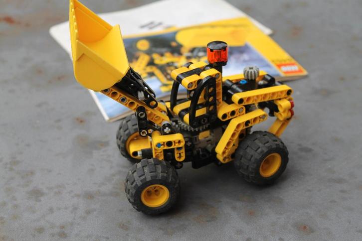 LEGO 8453 Technic Front-End Loader, Kinderen en Baby's, Speelgoed | Duplo en Lego, Gebruikt, Lego, Complete set, Ophalen of Verzenden