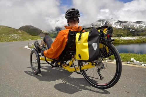 Trike AZUB T-Tris middenmotor ligfiets, Fietsen en Brommers, Fietsen | Ligfietsen, Nieuw, Onderstuur, Ophalen