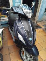 Scooter B klasse, Ophalen, Gebruikt, Benzine, Piaggio