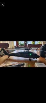 Hélicoptère télécommandé Eachine E200, Sports nautiques & Bateaux, Canoës, Enlèvement