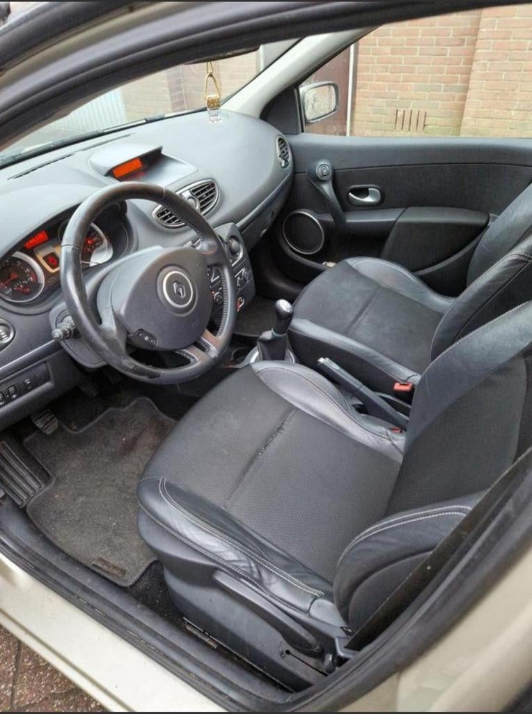 Renault clio 1.4 zonnedak, Ophalen of Verzenden, Gebruikt, Renault
