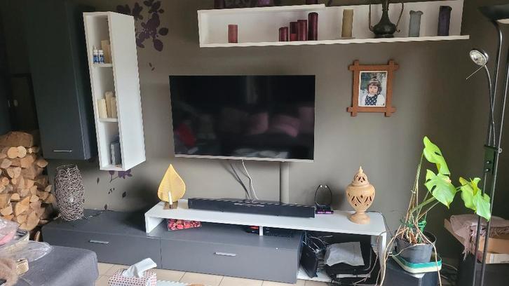 GROOT TV-MEUBEL MET 4 ELEMENTEN, TALLOZE MOGELIJKHEDEN, Huis en Inrichting, Kasten |Televisiemeubels, Zo goed als nieuw, Ophalen
