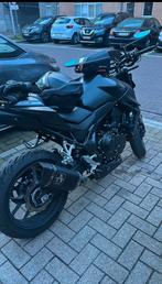 Honda CB750 Hornet 2025 — Full Option — 5 jaar GARANTIE !, Motos, Permis Moto A, Plus de 35 kW, Poignées chauffantes, 2 cylindres