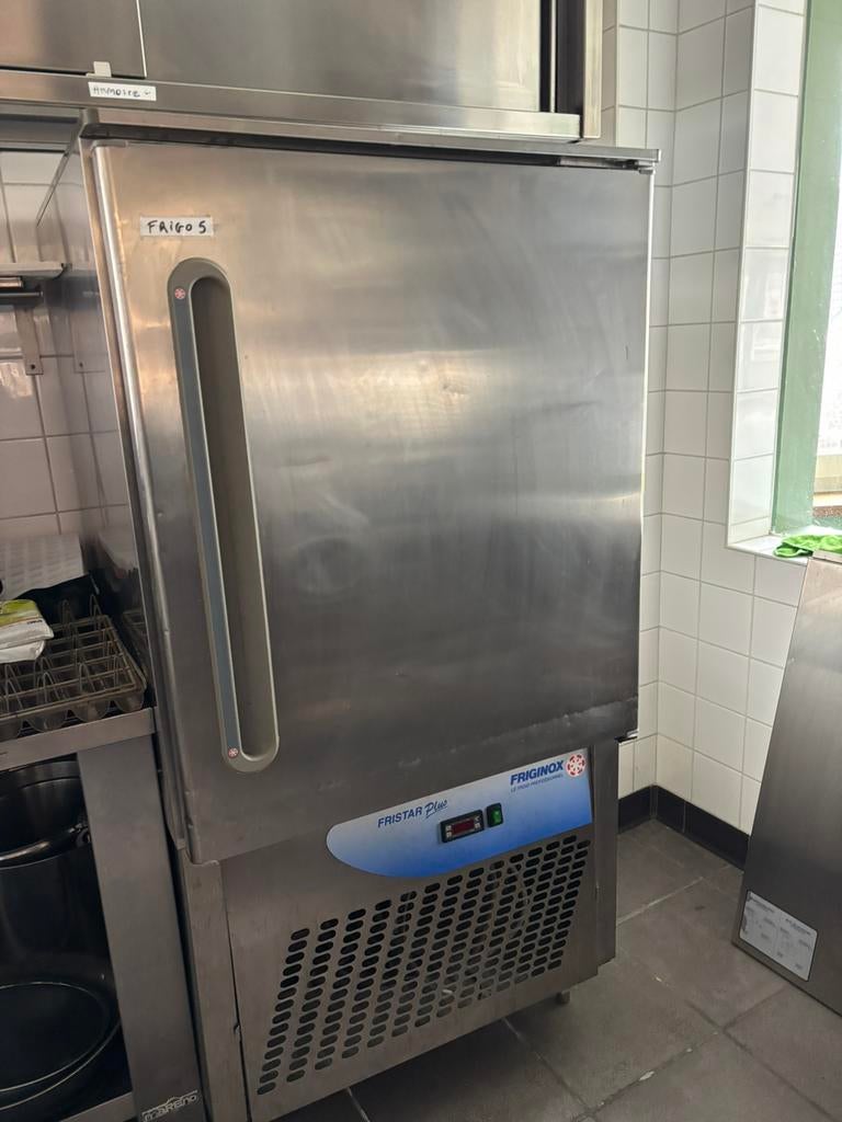 Professionele koelkast, Ophalen