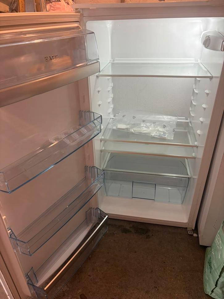 Frigo encastrable AEG NEUF 185L/102 cm A++ jamais utilisé, Electroménager, Réfrigérateurs & Frigos, Neuf, Enlèvement