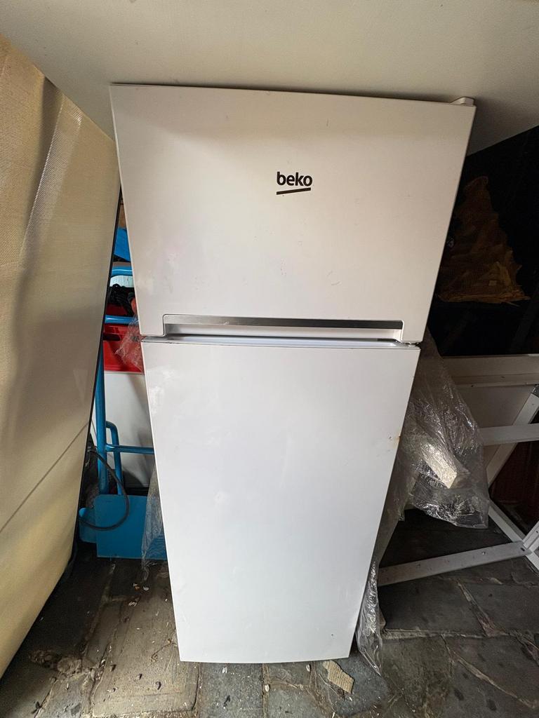 Frigo BEKO avec compartiment congélateur - bon état, Electroménager, Enlèvement, Comme neuf, Avec compartiment congélateur