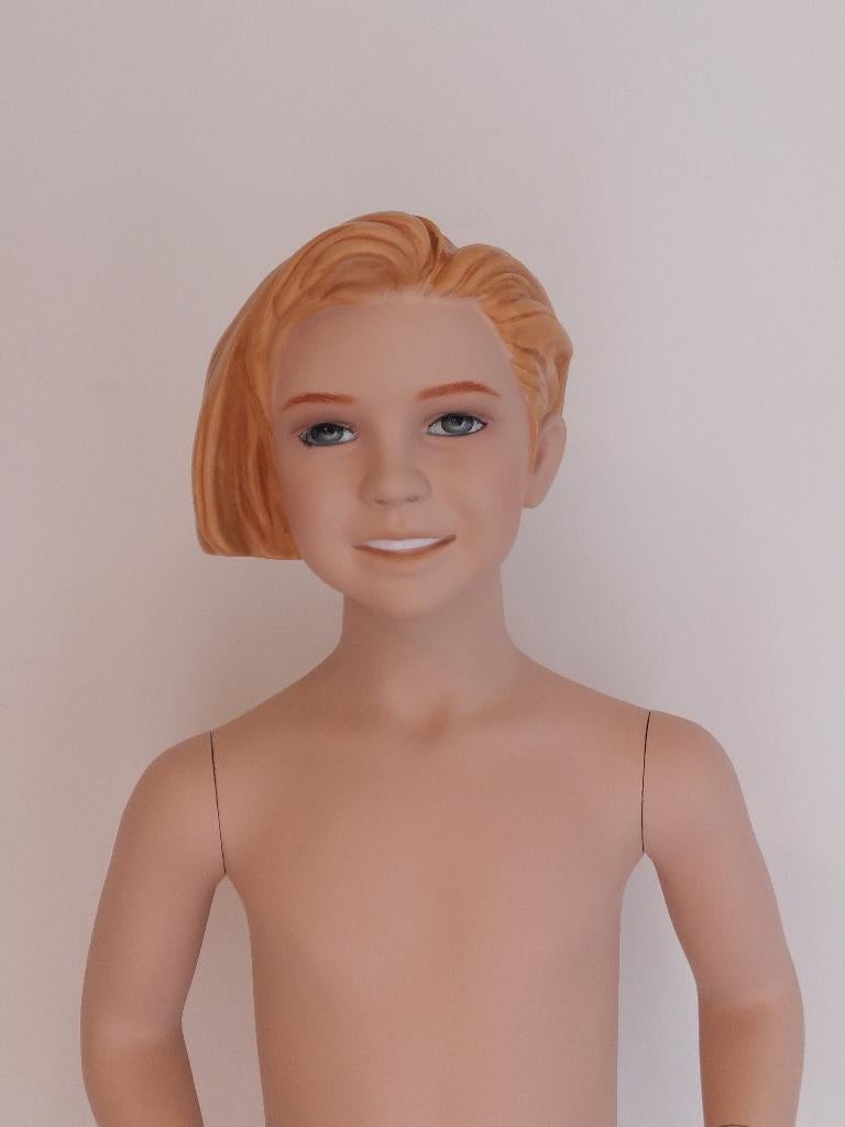 etalagepop meisje van 10 à 12 jaar, perfecte staat!, Antiek en Kunst, Curiosa en Brocante, Ophalen