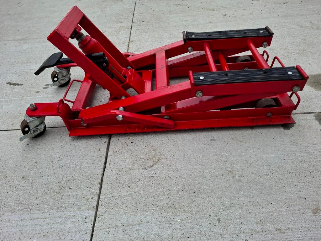 Motoren of atv krik., Ophalen