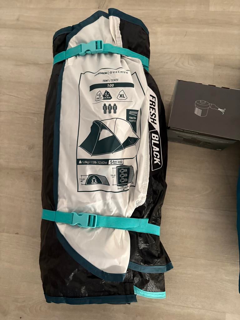 Tent matras en pomp, Caravanes & Camping, Tentes, Enlèvement, Comme neuf