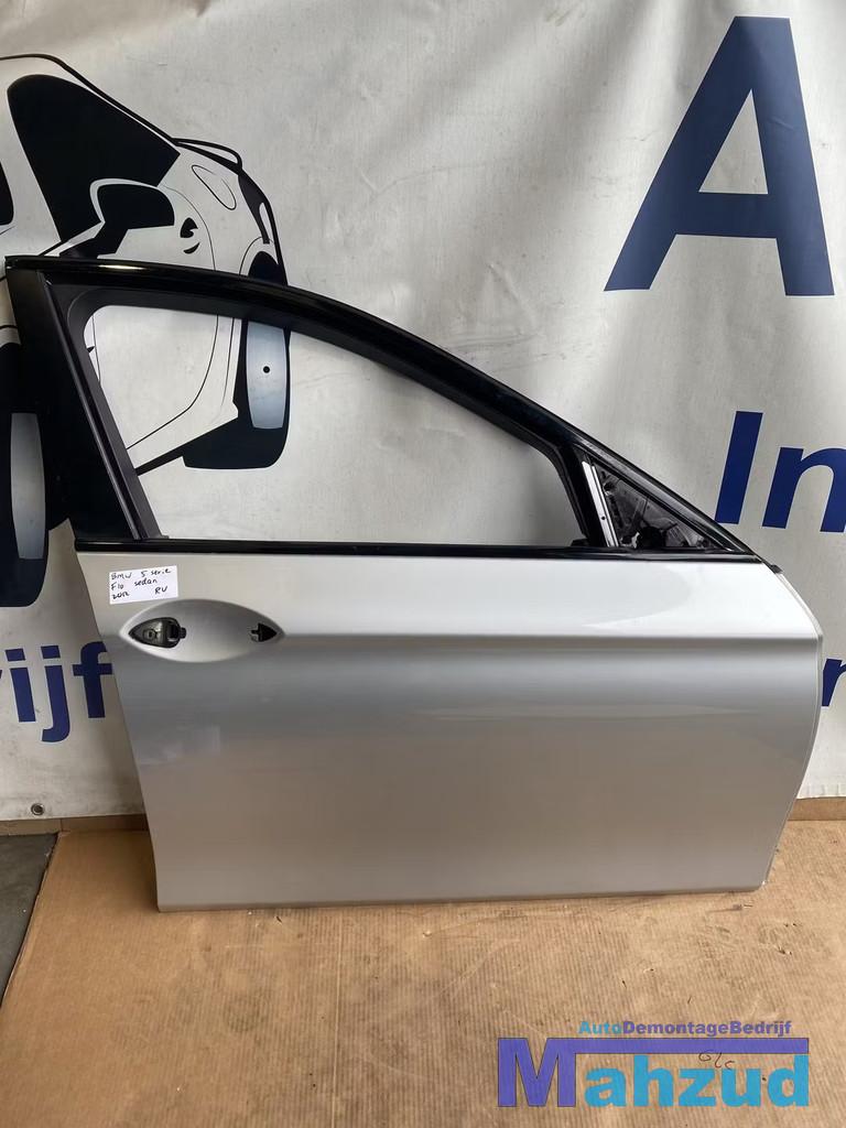 BMW 5 SERIE F10 Grijs rechts voor deur portier 2009-2016, Petuelring 130
80788  Munich, DE, Info@bmw.de, Utilisé, Droite