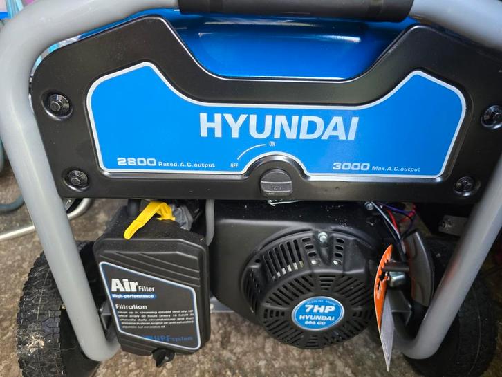 Benzine generator, Doe-het-zelf en Bouw, Aggregaten, Benzine, Ophalen