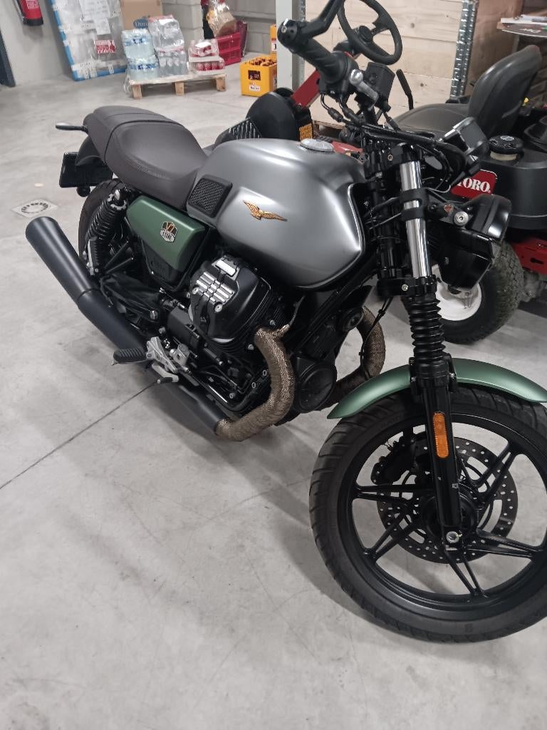 Moto guzzi v7 centenario, Motoren, Cardan-aandrijving, Gebruikt, Particulier, 850 cc
