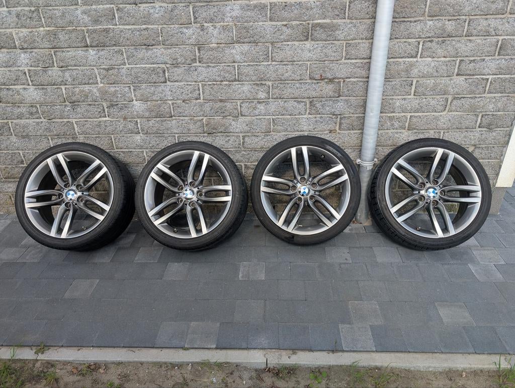 BMW M velgen + Bridgestone banden, Véhicule de tourisme, Pneus été, Enlèvement, Utilisé
