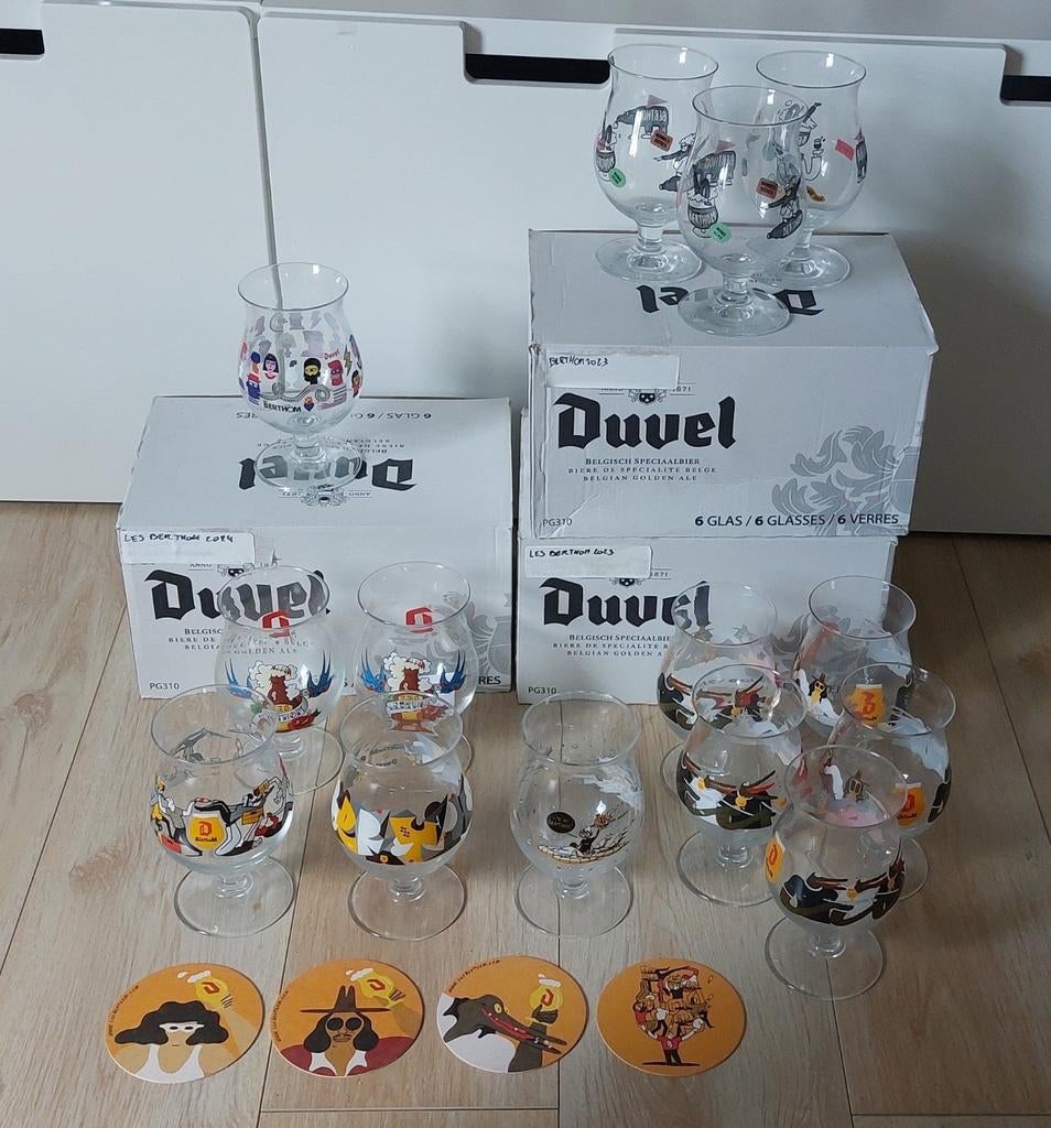 Verschillende loten Duvel glazen TE KOOP, Ophalen of Verzenden, Zo goed als nieuw, Bierglas