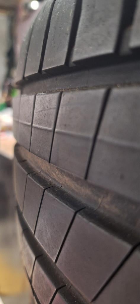 Pneus  215/55 R16, Enlèvement