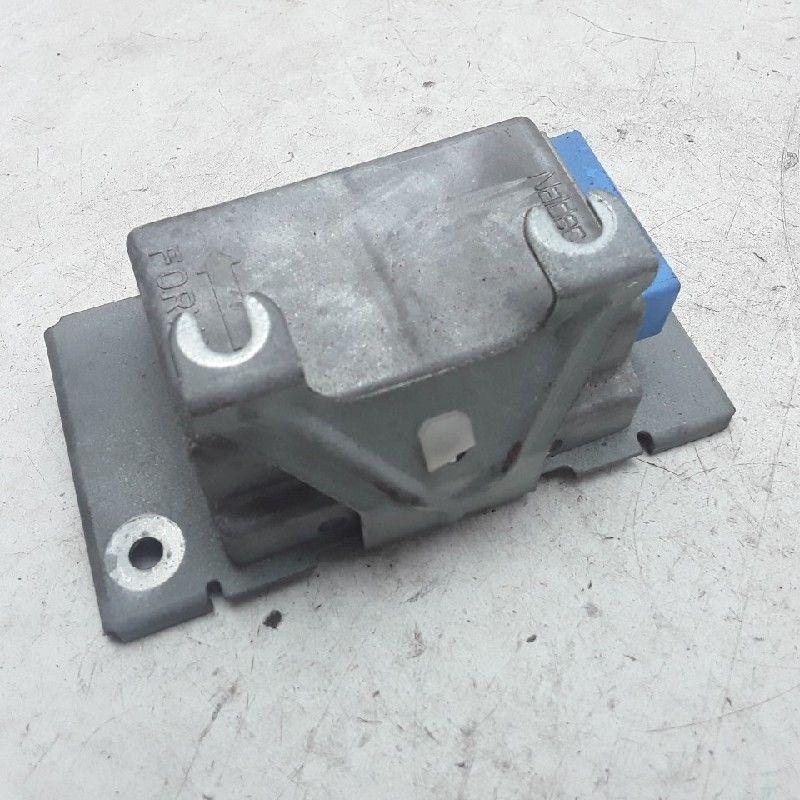 BOITIER AIRBAG Mazda MX-5 (NB18 / 35 / 8C) (01-1998/10-2005), Autos : Pièces & Accessoires, Utilisé, Mazda