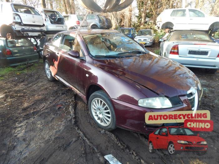 Rétroviseur extérieur droit d'un Alfa Romeo GT, Autos : Pièces & Accessoires, -, 3 mois de garantie, Utilisé, Alfa Romeo