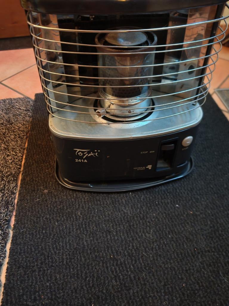 Poêle à pétrole à mèche