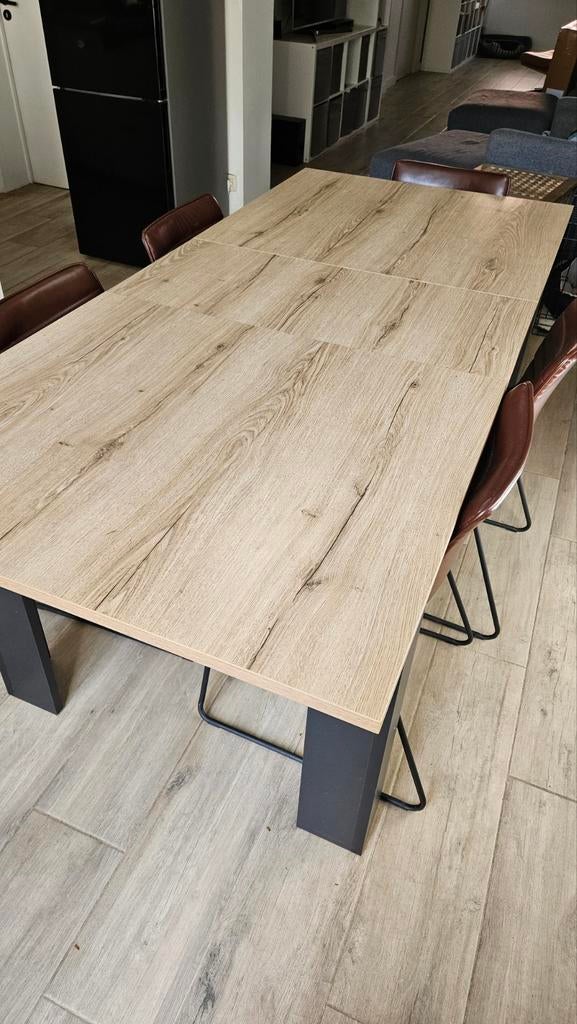 Uitschuifbare eettafel., Ophalen, Gebruikt, 50 tot 100 cm, Vijf personen of meer