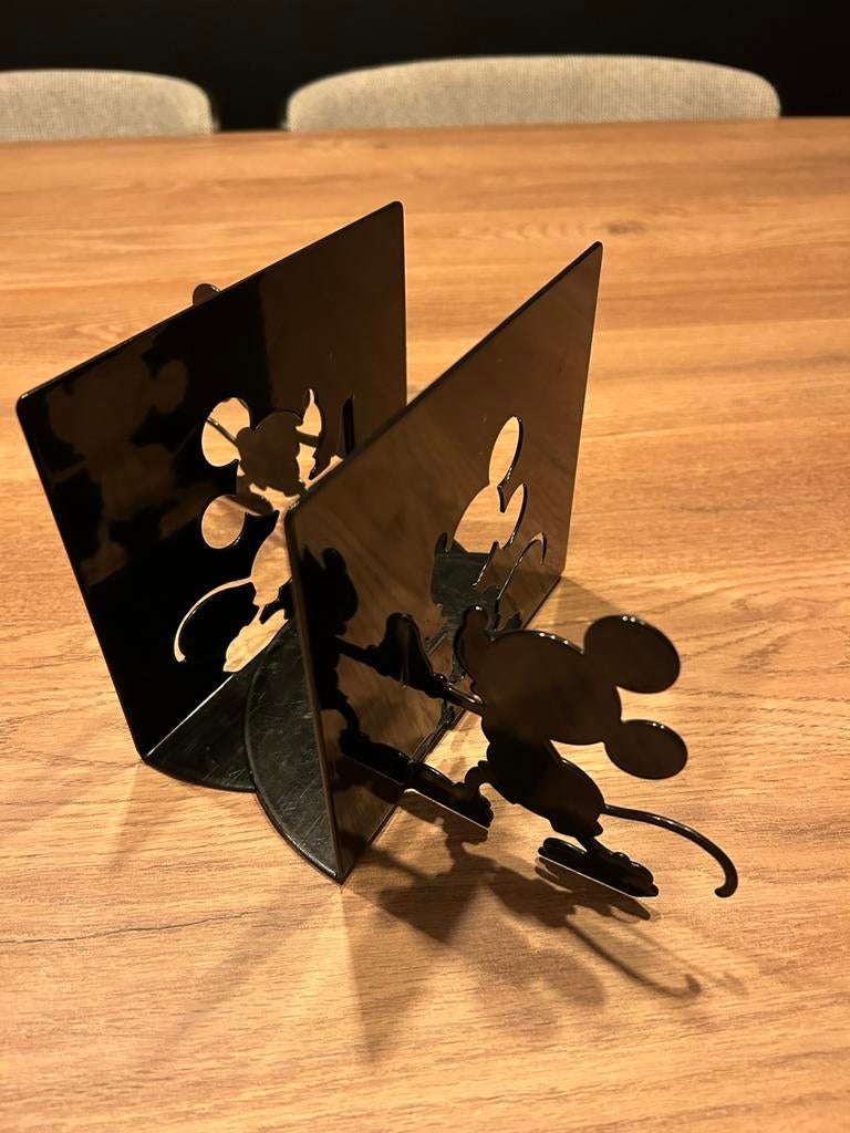 Boekenhouder Disney zwart, Ophalen, Gebruikt