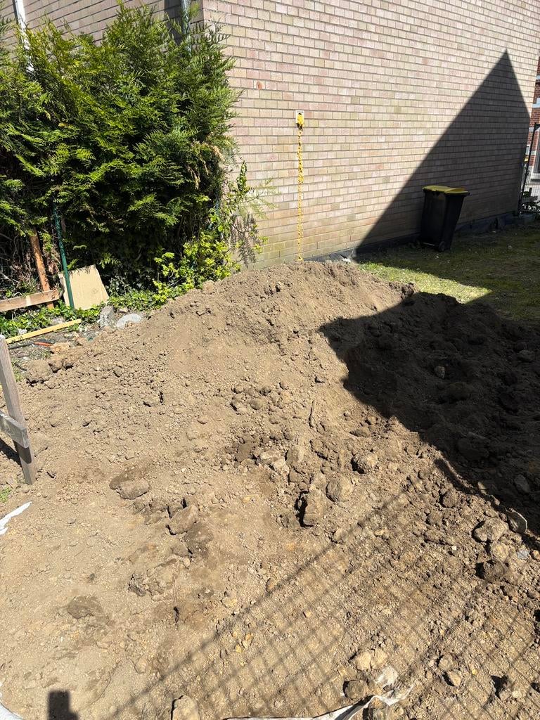 Bonne terre à donner, Enlèvement, Terre pour jardin