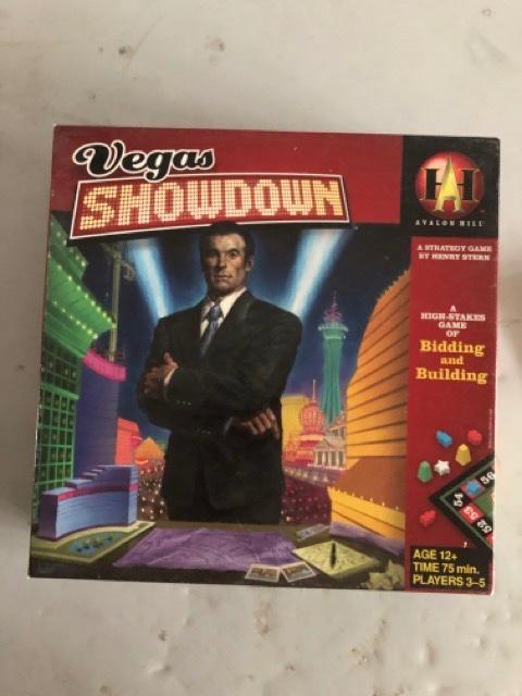 VEGAS SHOWDOWN - super Avalon Hill strategiespel, Hobby en Vrije tijd, Ophalen of Verzenden