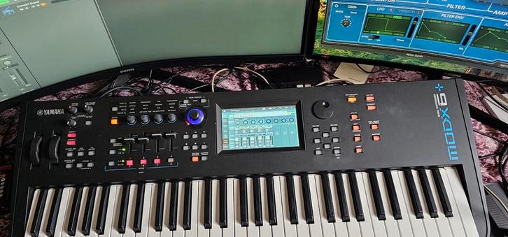 Yamaha Modx 6plus, Muziek en Instrumenten, Synthesizers, Yamaha, Ophalen